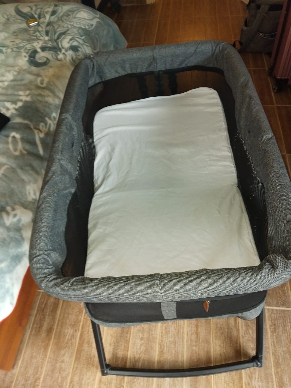 Baby Cot - Next to Me