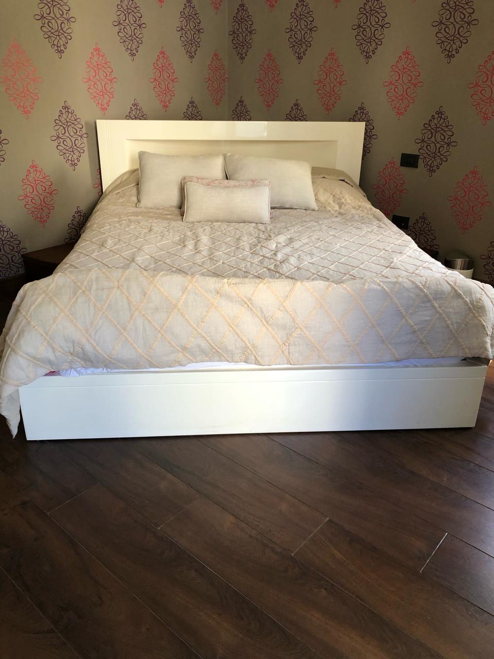 Bed with Mattress
