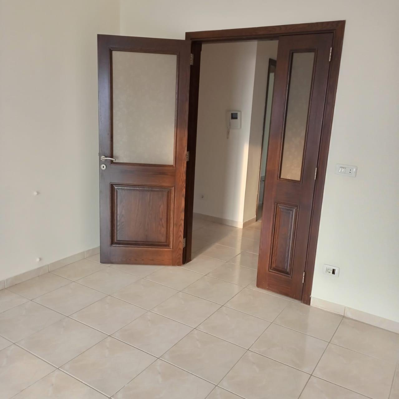 Rent - Appartment - Jbeil Blat