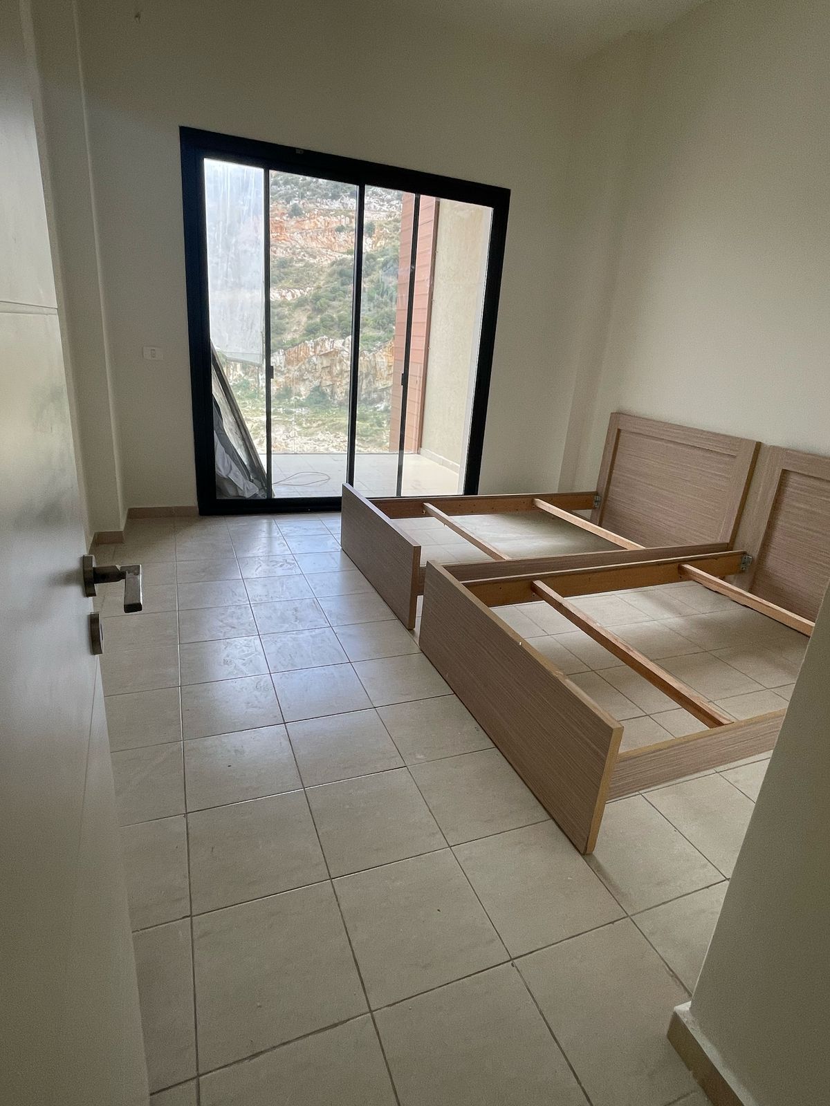 Rent - Appartment Antelias / Nabay