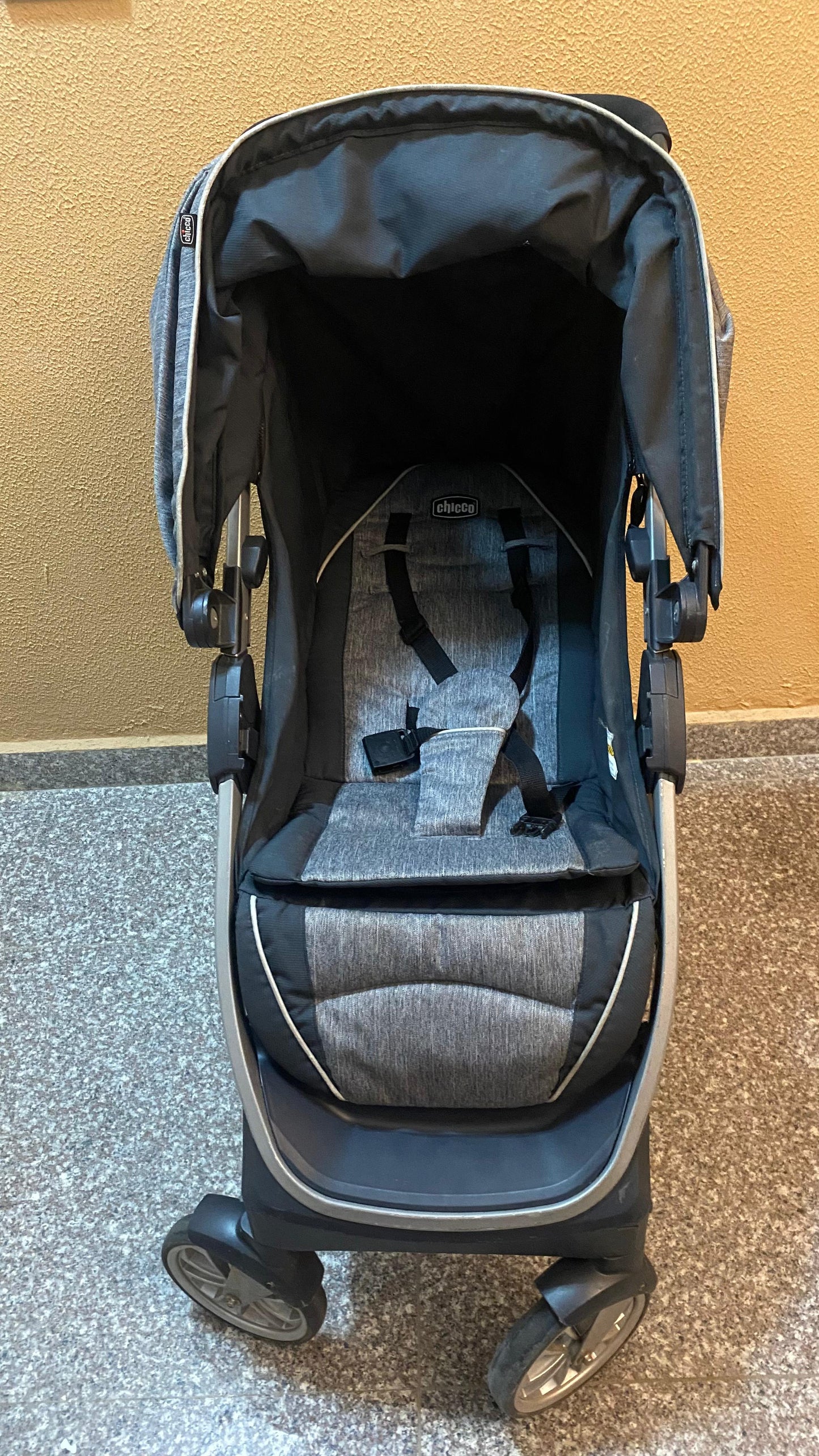 Stroller - Chicco Bravo