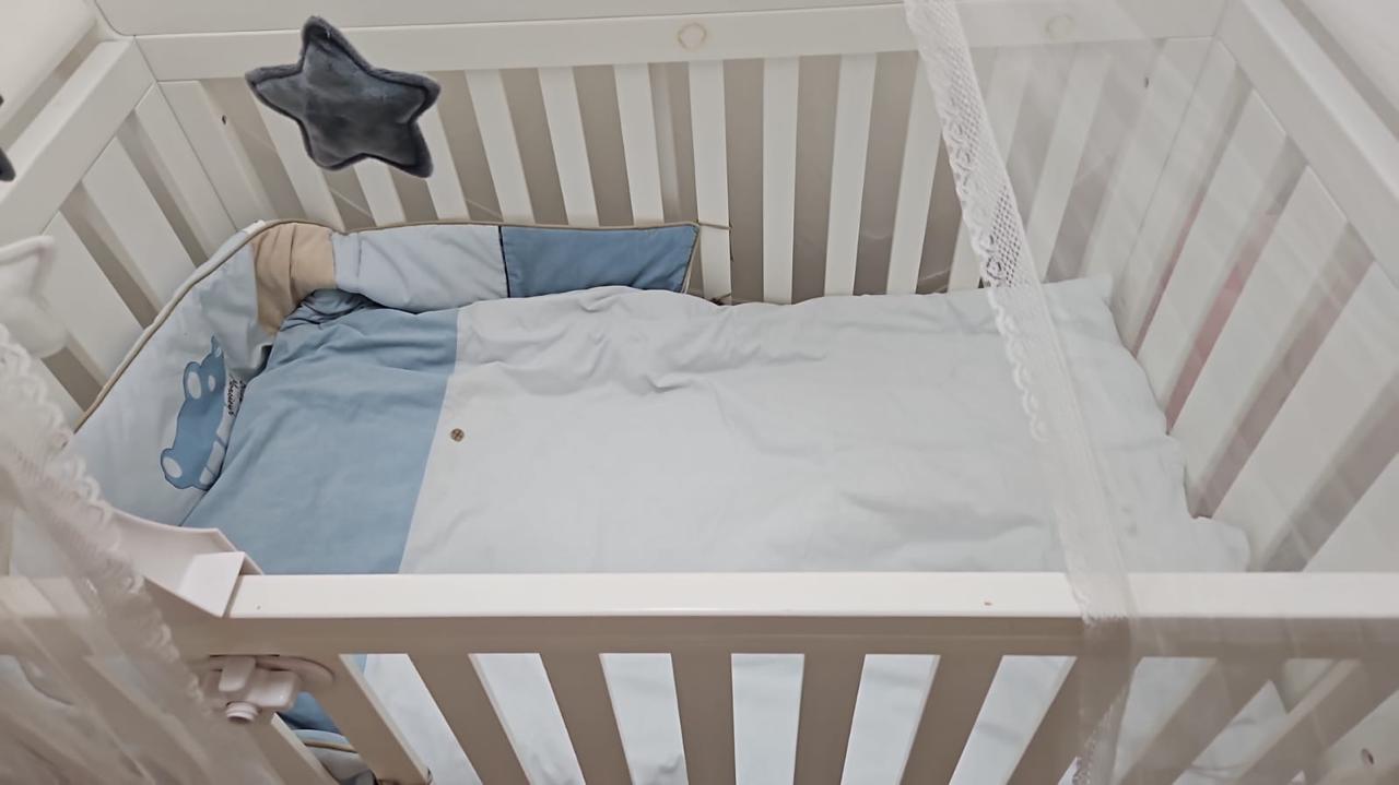 Crib