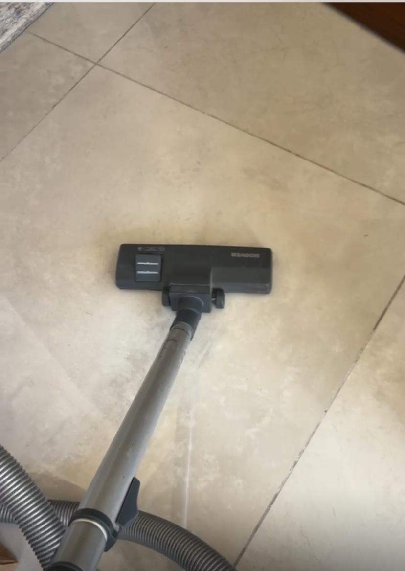 Vacuum Cleaner