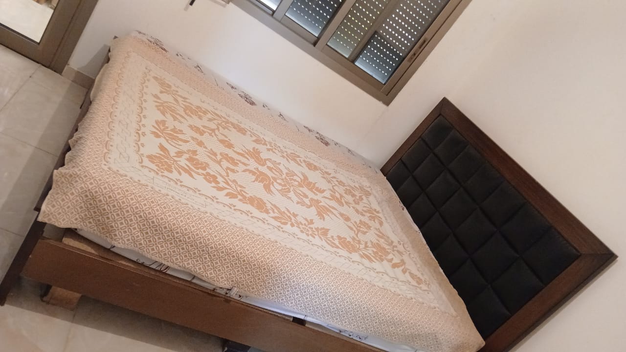 Double Bedroom - Bed and Closet
