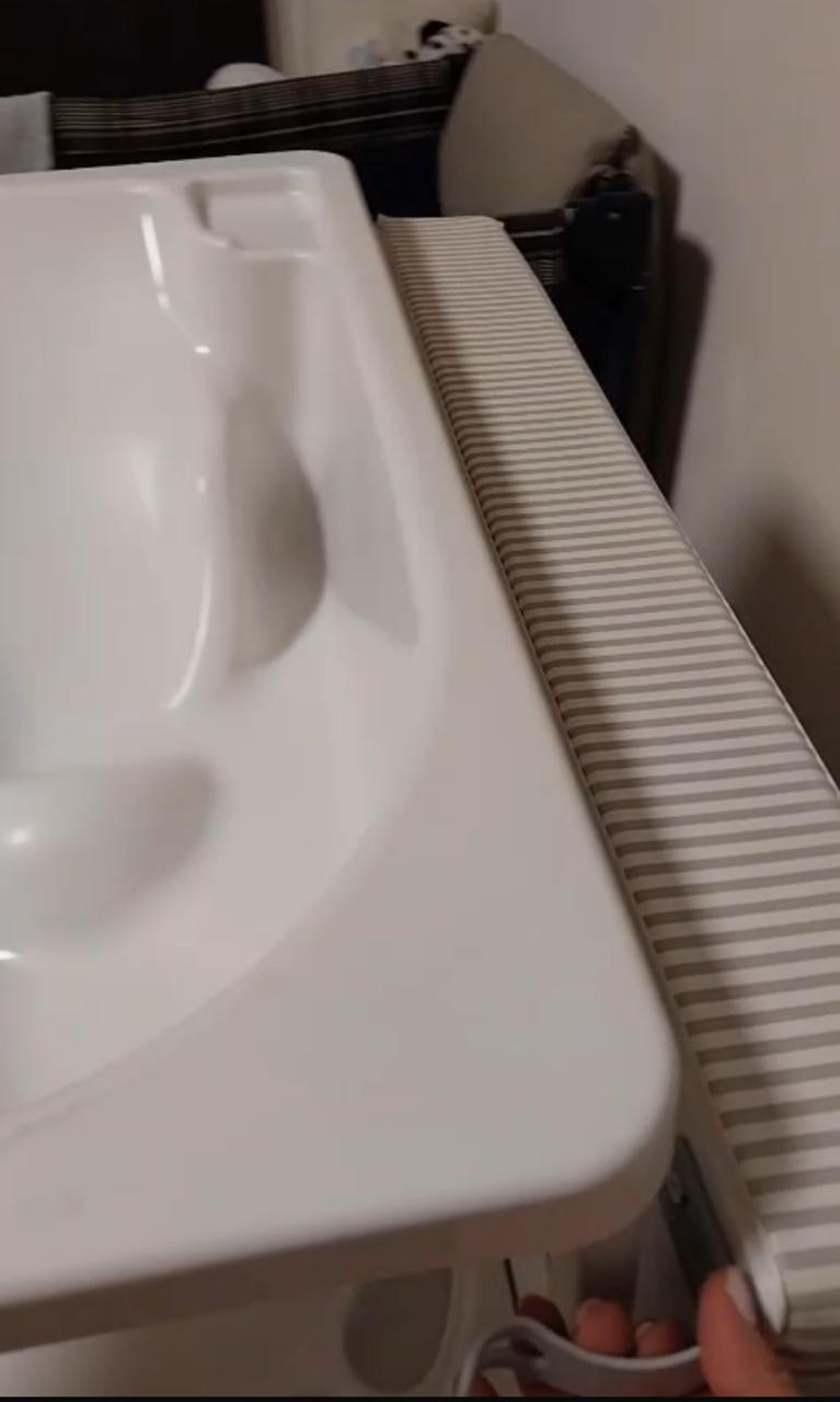 Bathtub and Changer