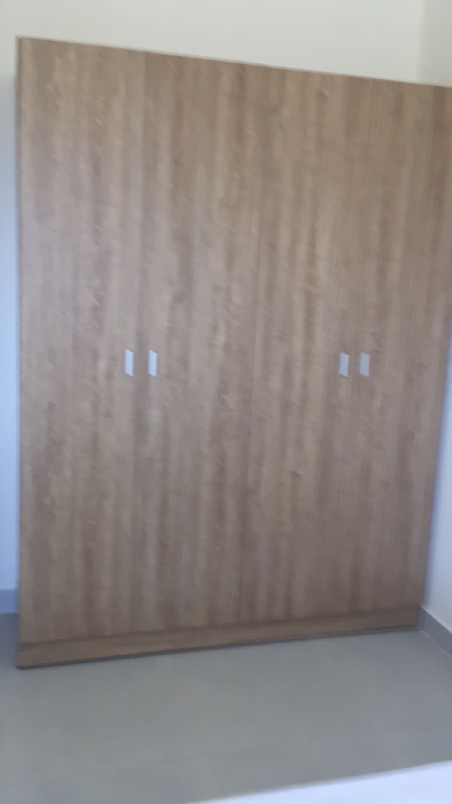 Twin Bedroom - 2 Beds and Closet