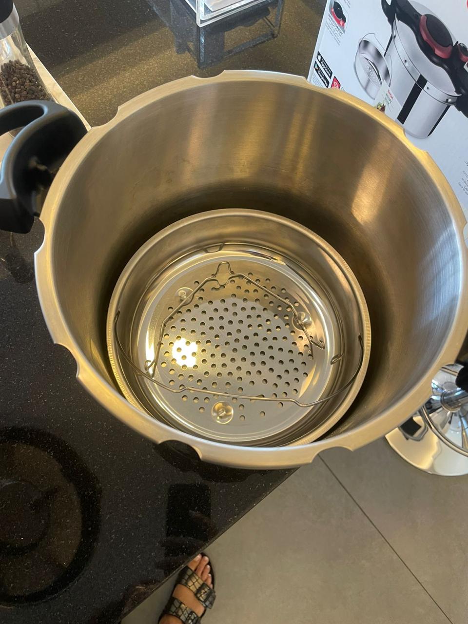 Pressure Cooker