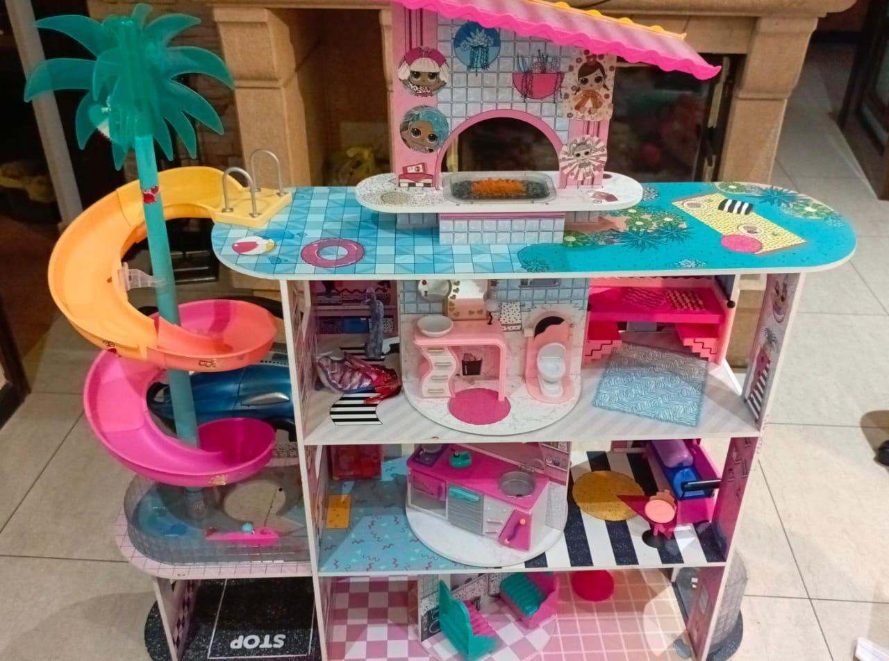 Doll House - LOL