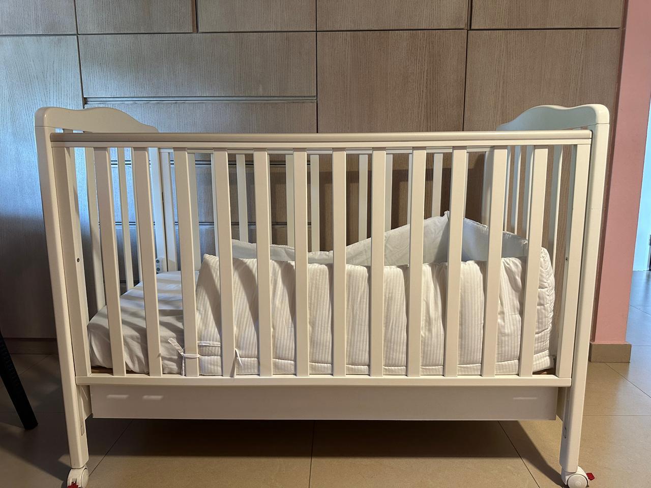 Wooden Crib
