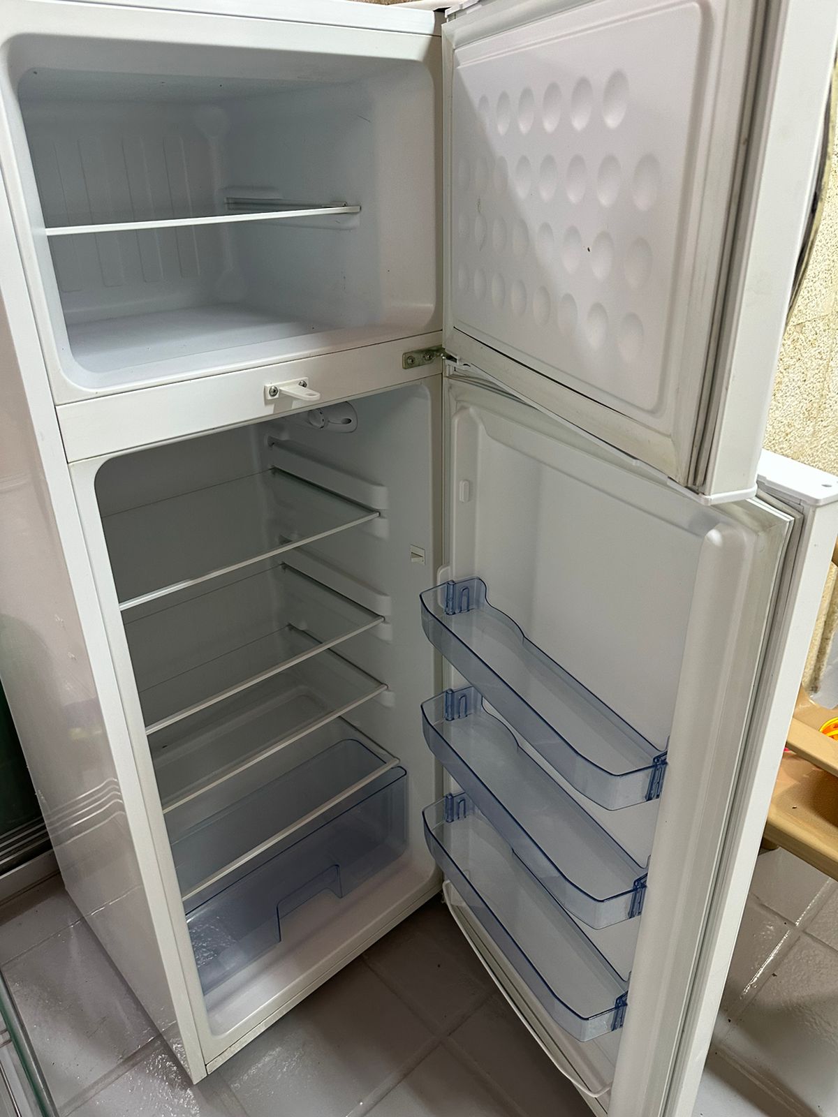 Fridge