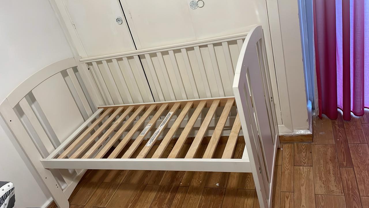 Crib - Mamas and Papas