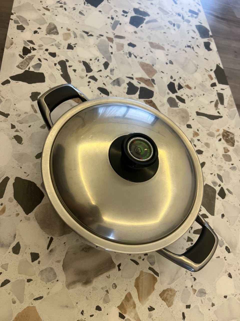 AMC Pot