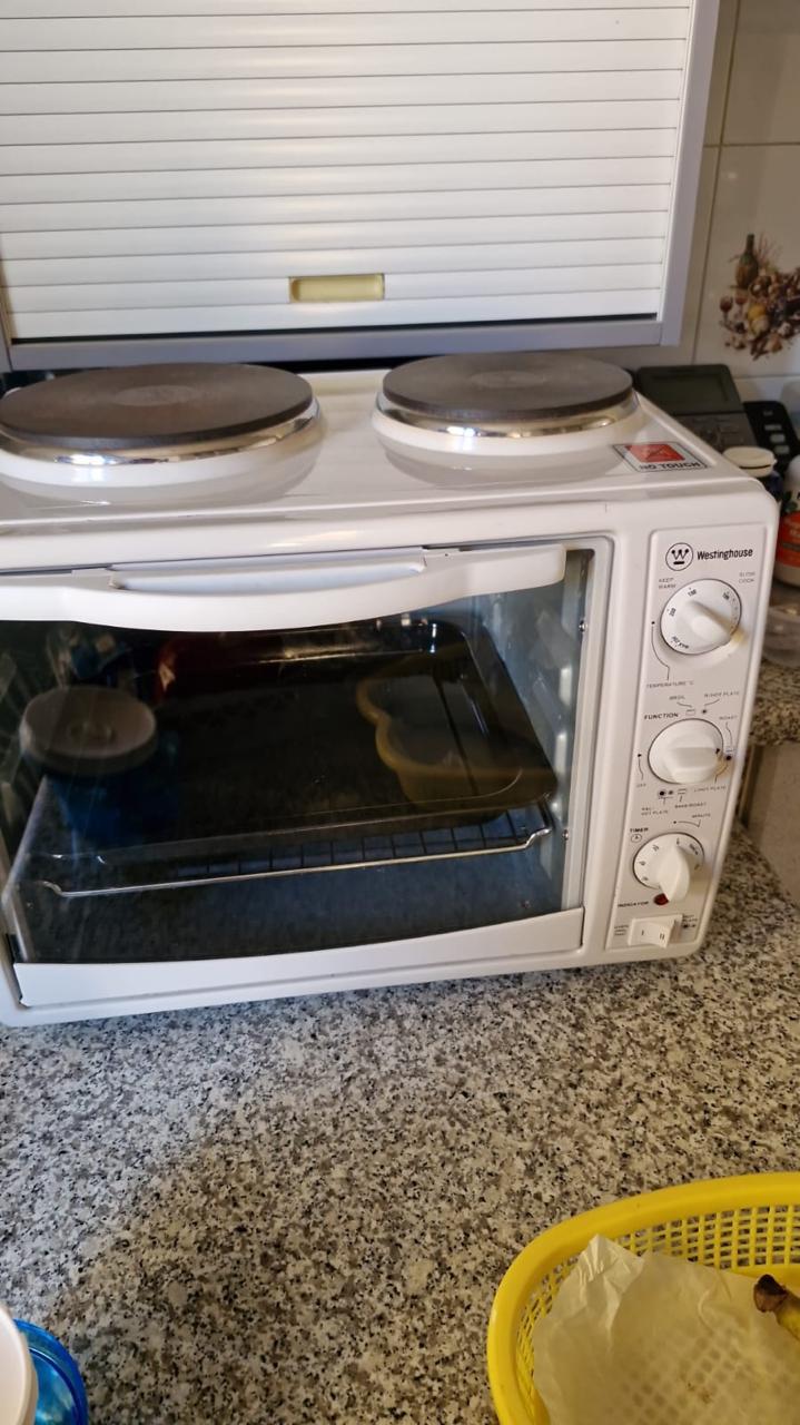 Electric Oven