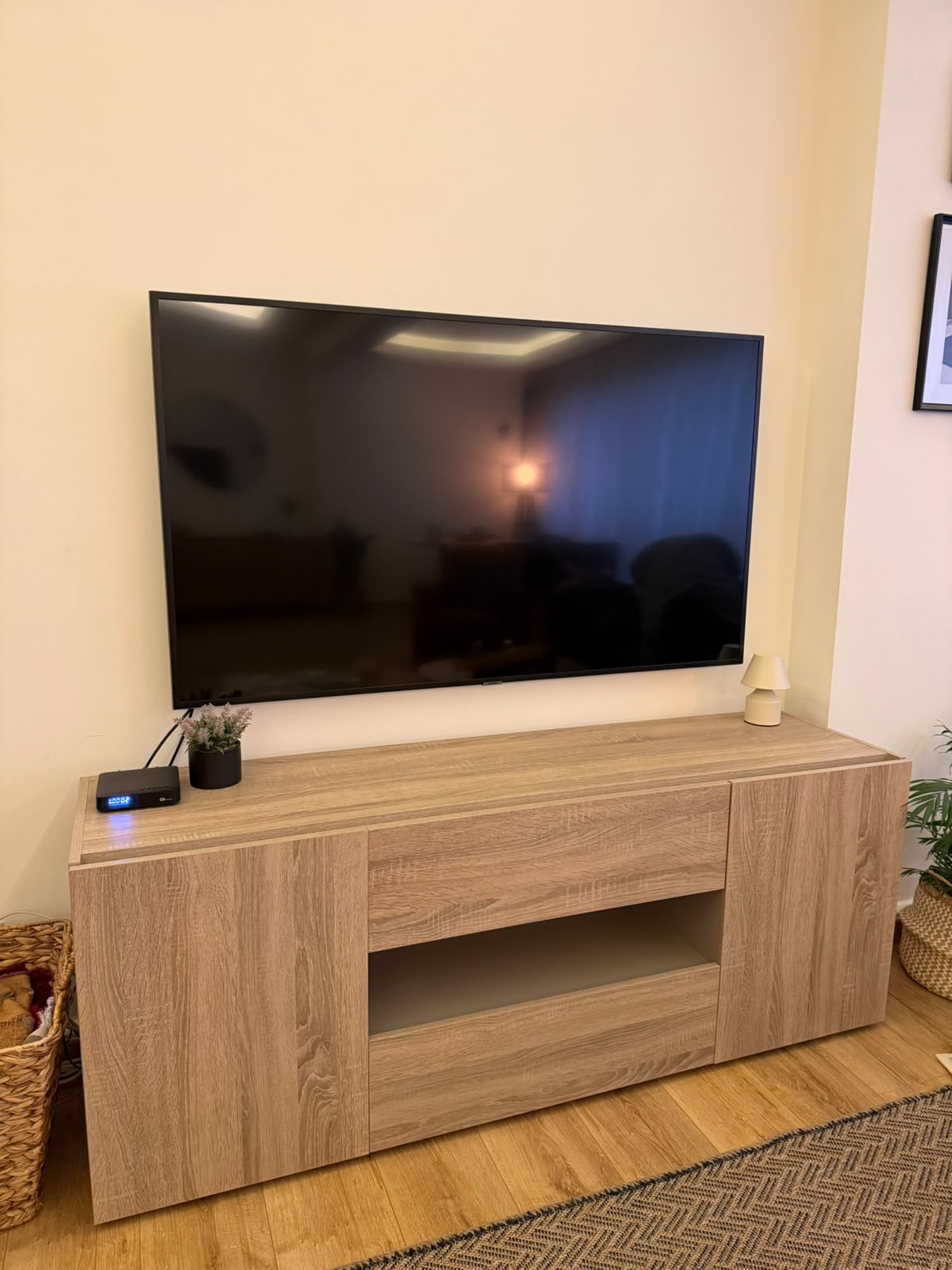 Tv Unit