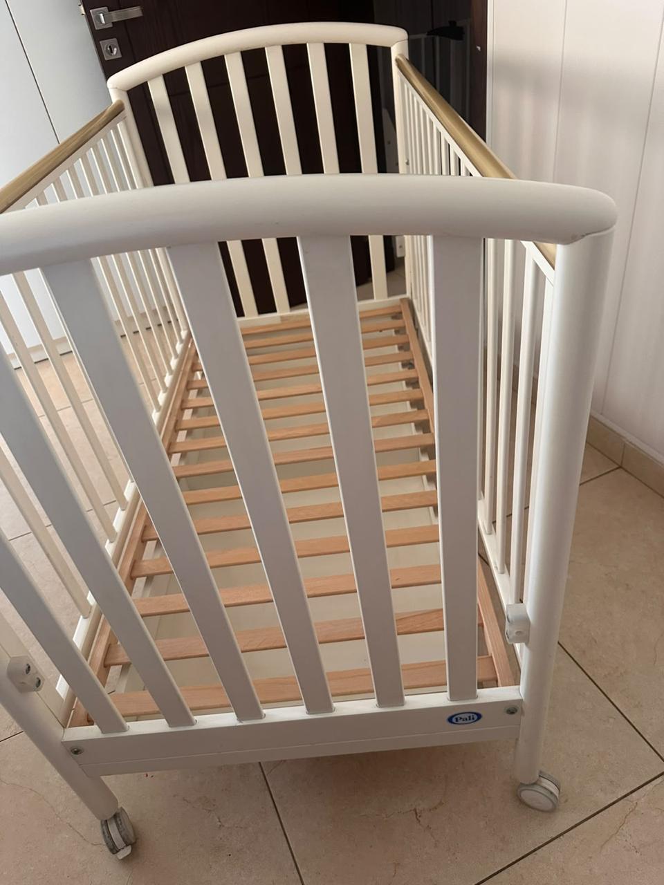 Crib