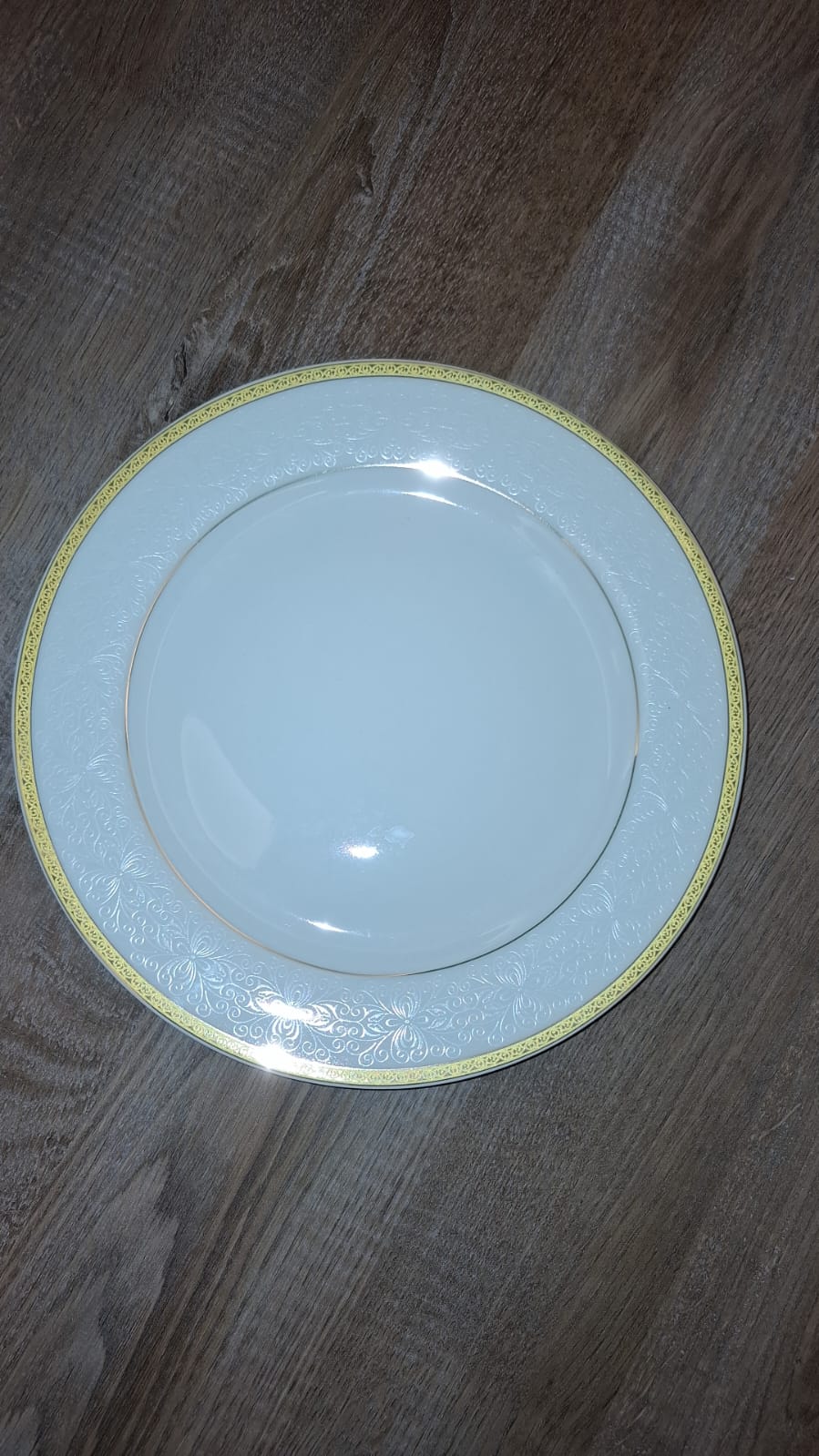 Plates Set