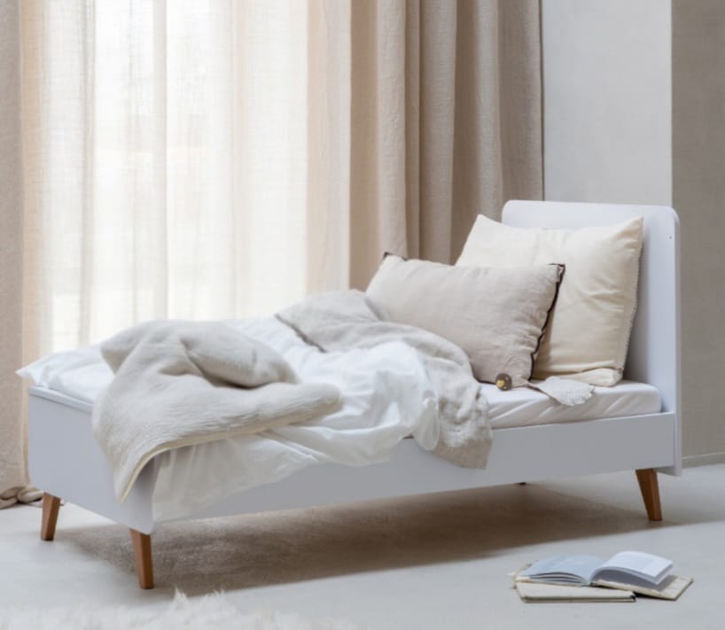 Crib to Toddler Bed