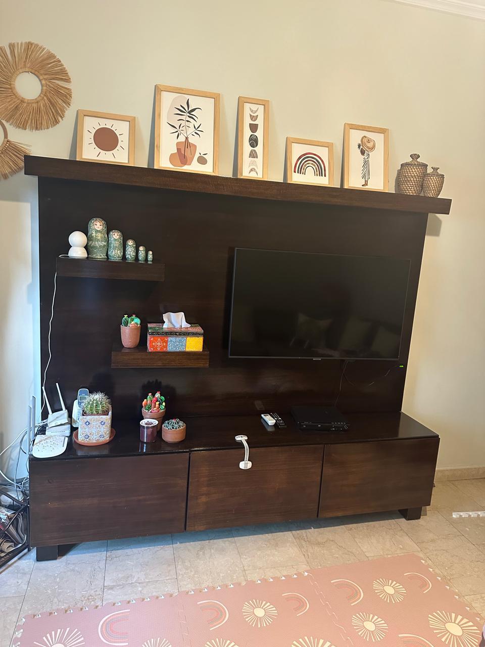 TV Unit