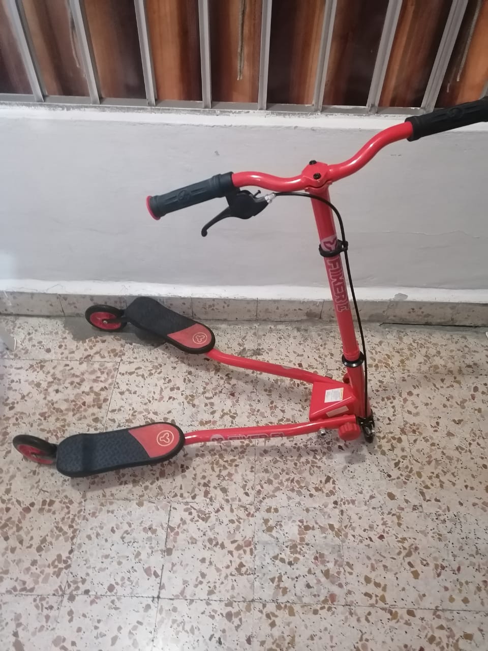 Fliker Scooter