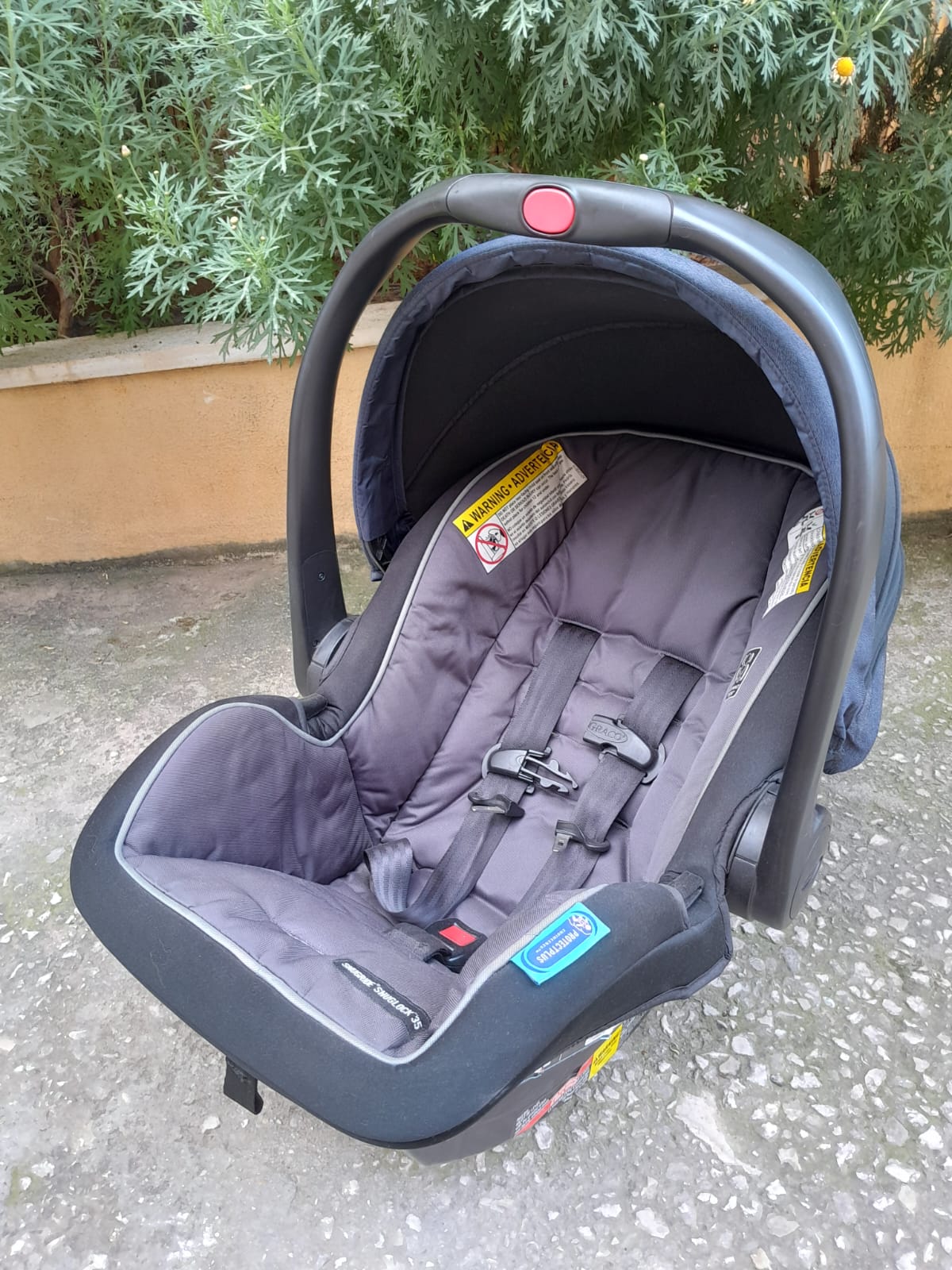 Infant Car Seat