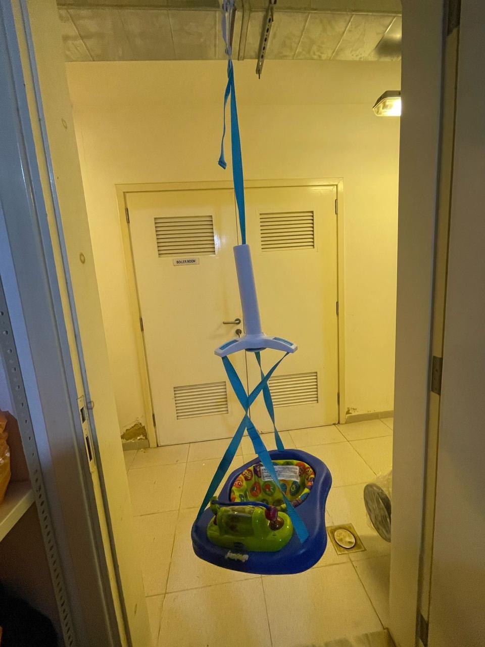 Door Jumper