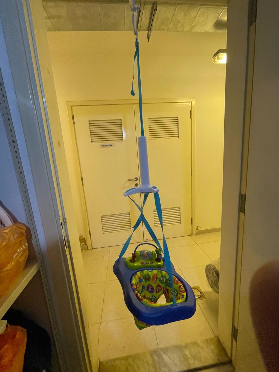 Door Jumper