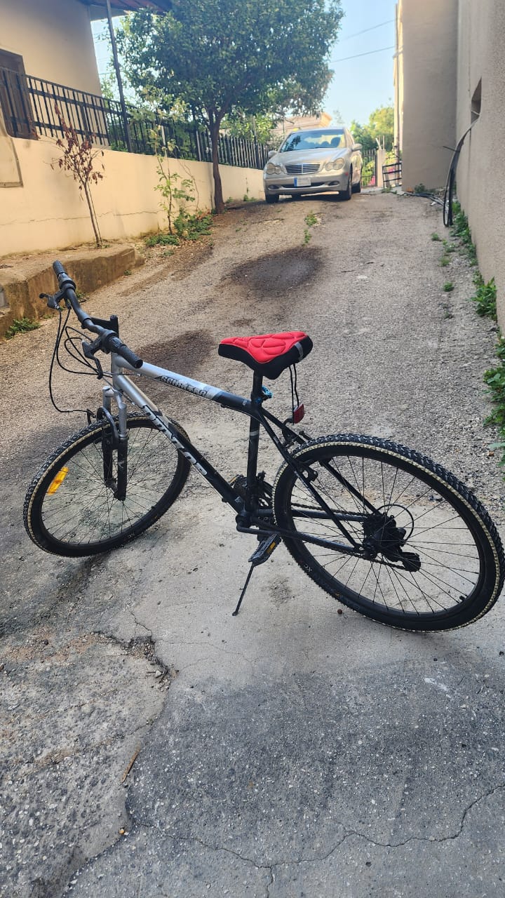 Mountain Bike - 26 Inches