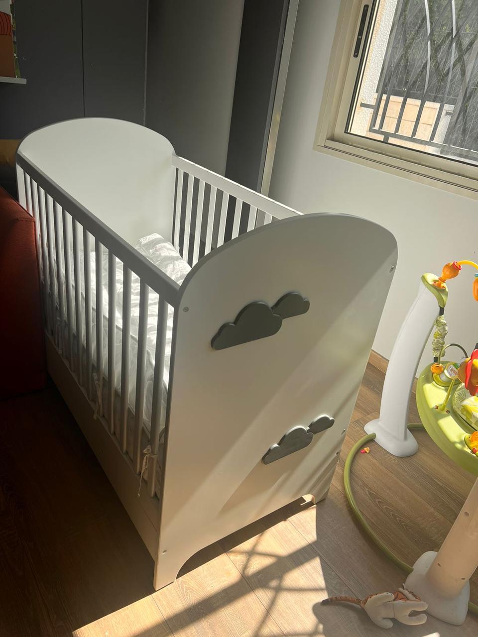 Crib - New