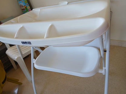 Bathtub and Changer