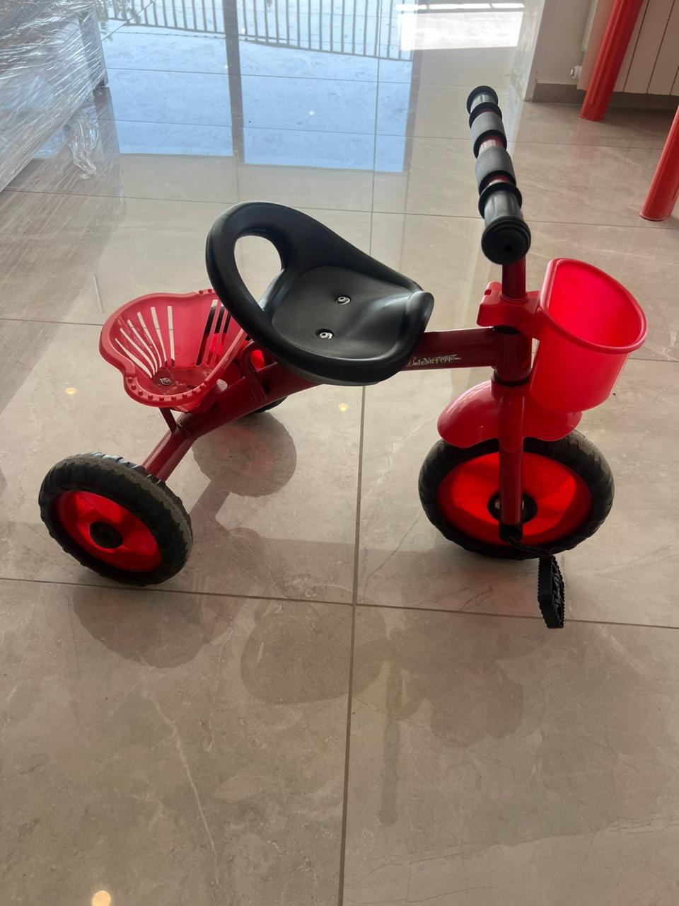 Tricycle