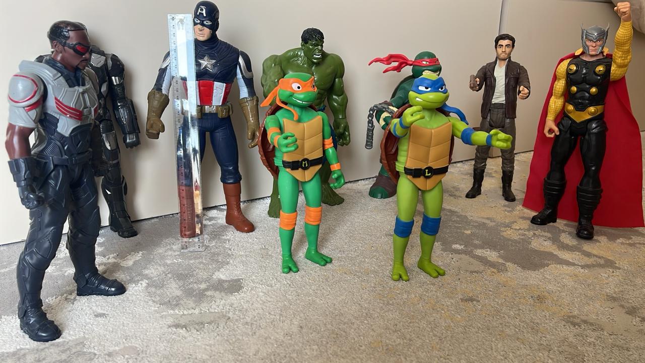 Superheroes Figurines