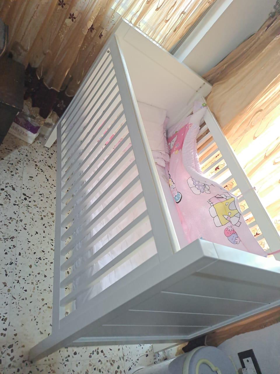 Crib