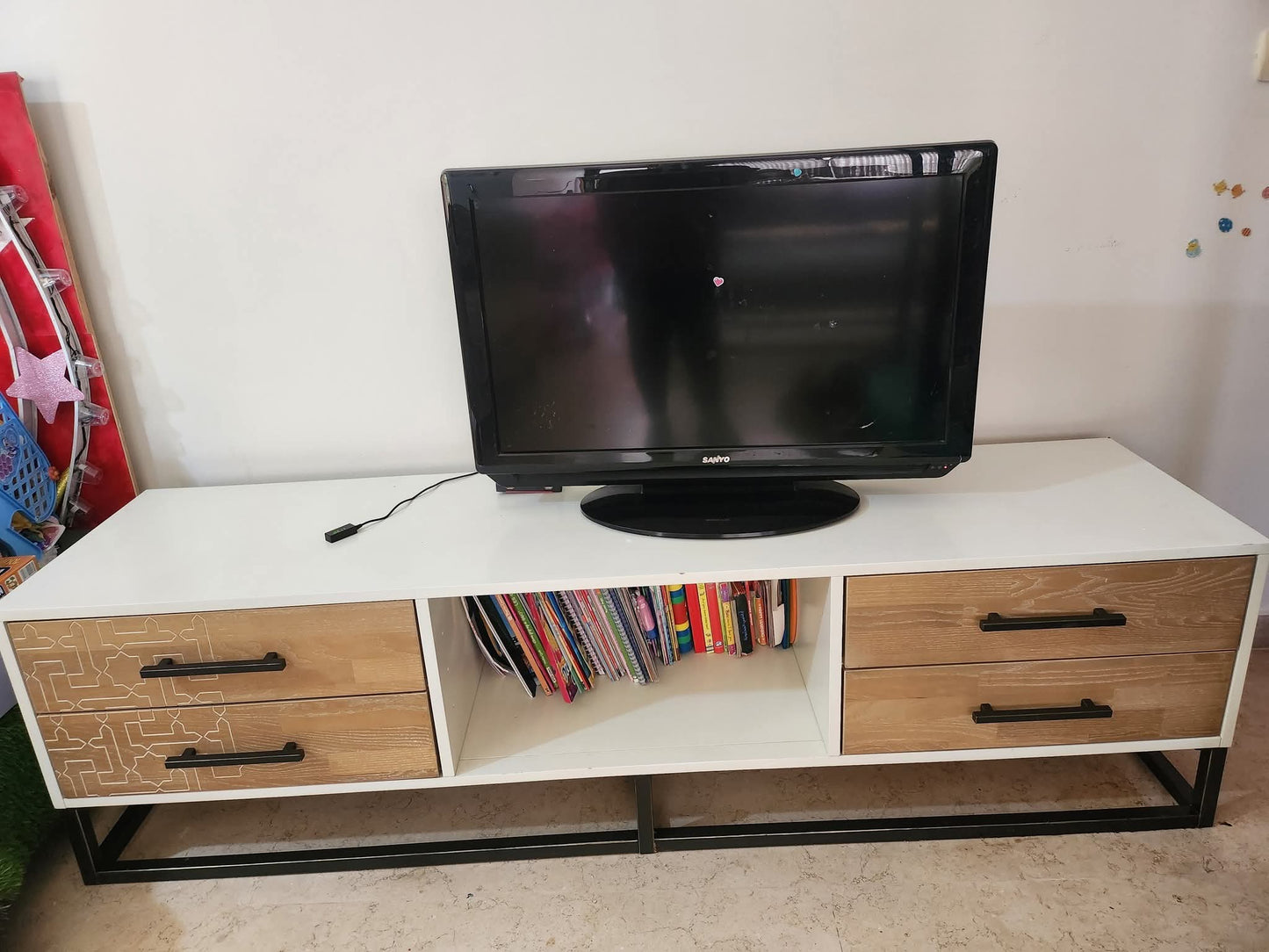 TV Unit