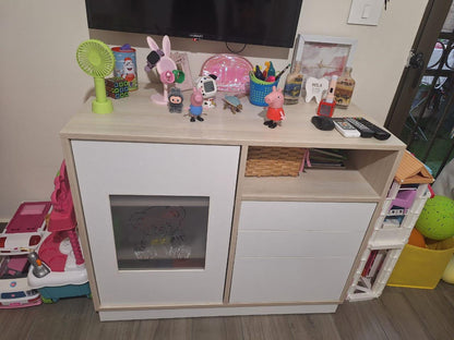 Baby Room - Crib, Dresser and Closet
