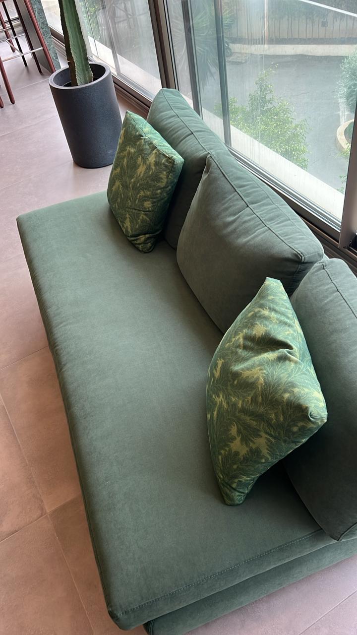 Sofa - Couch