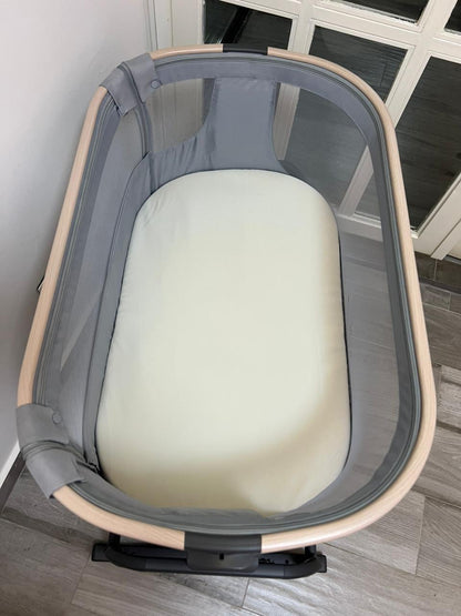 Next to Me - Maxi Cosi