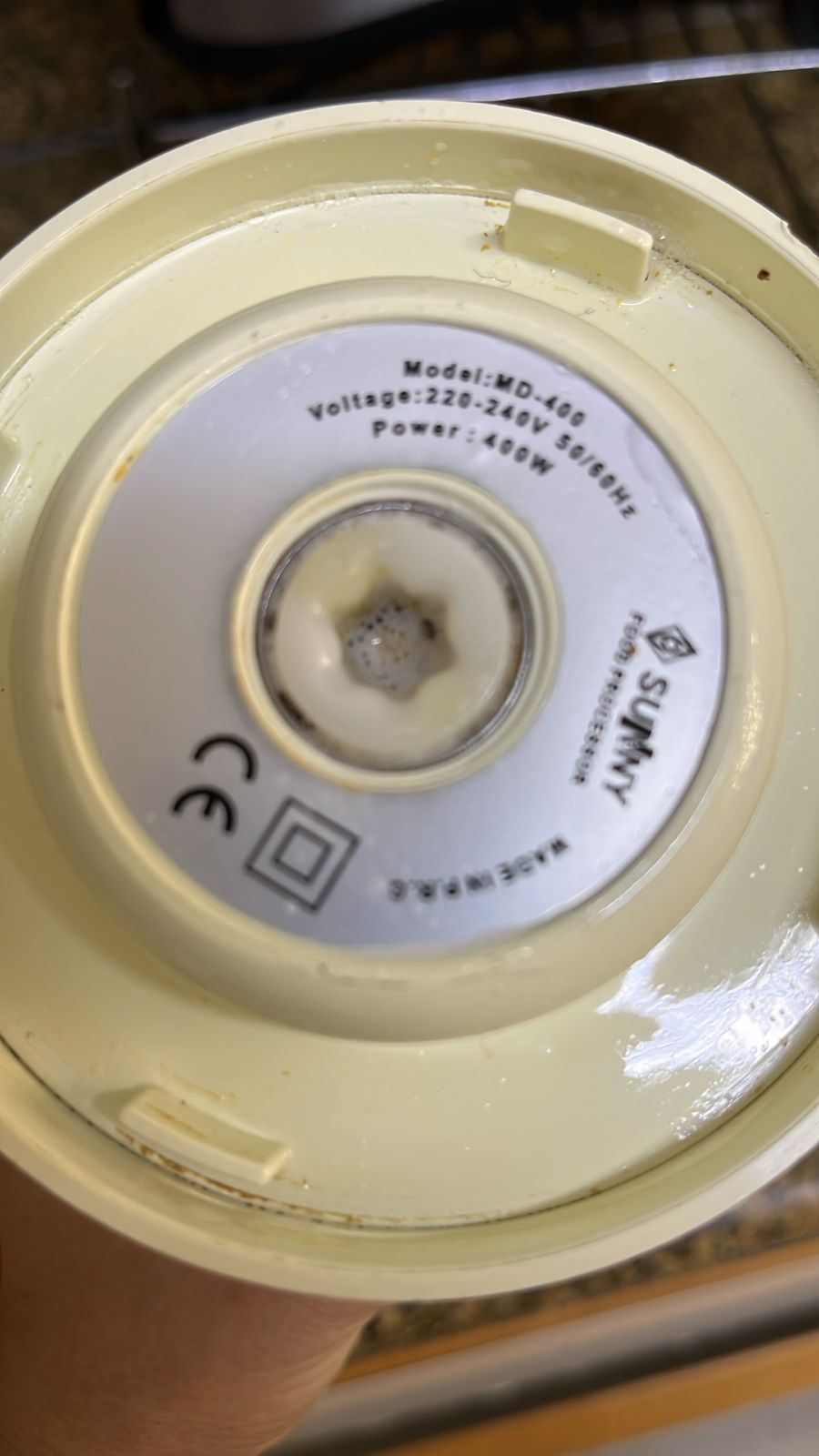 Hand Mixer and Shopper