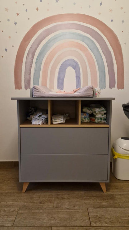 Baby Room: Closet and Drawers Unit