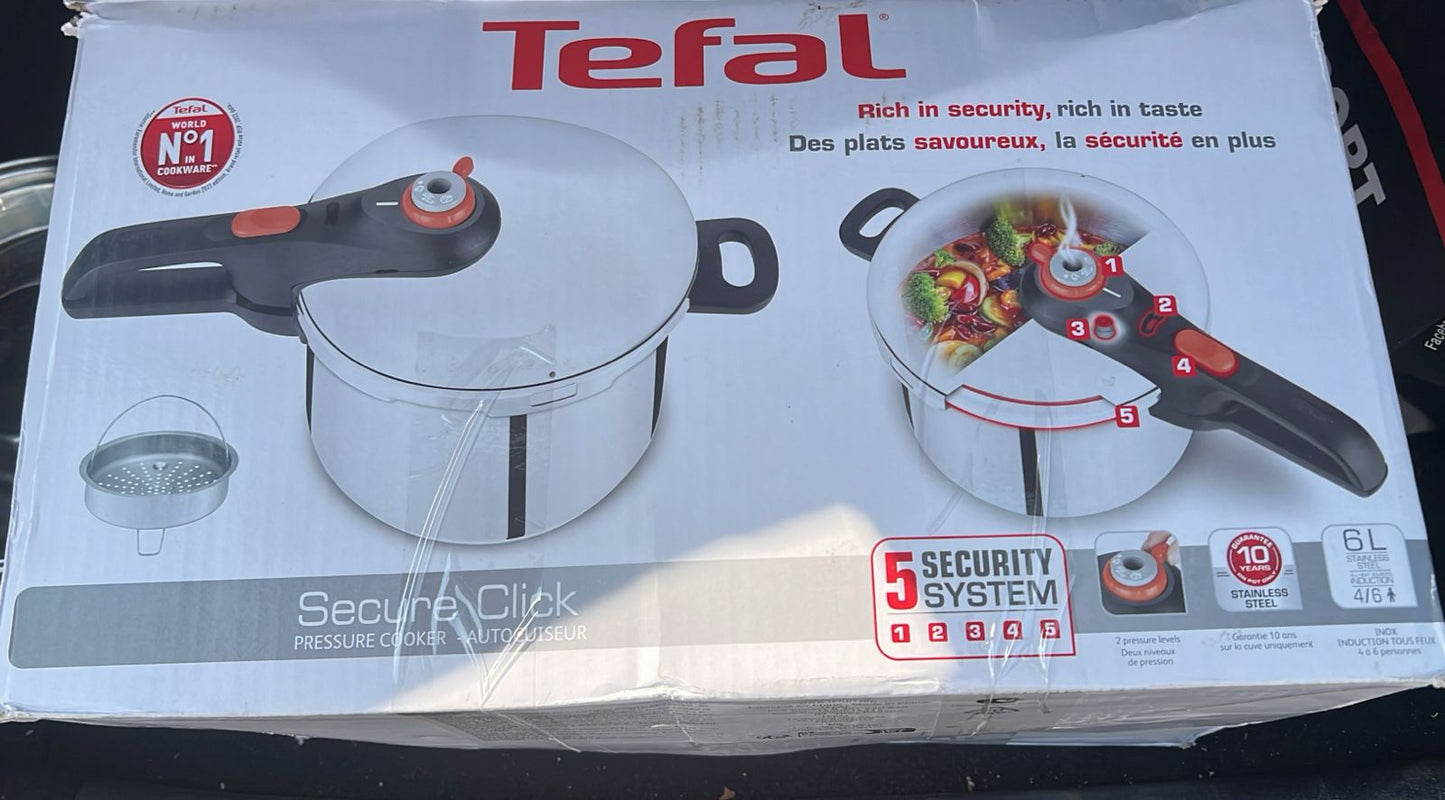 Pressure Cooker - Presto New