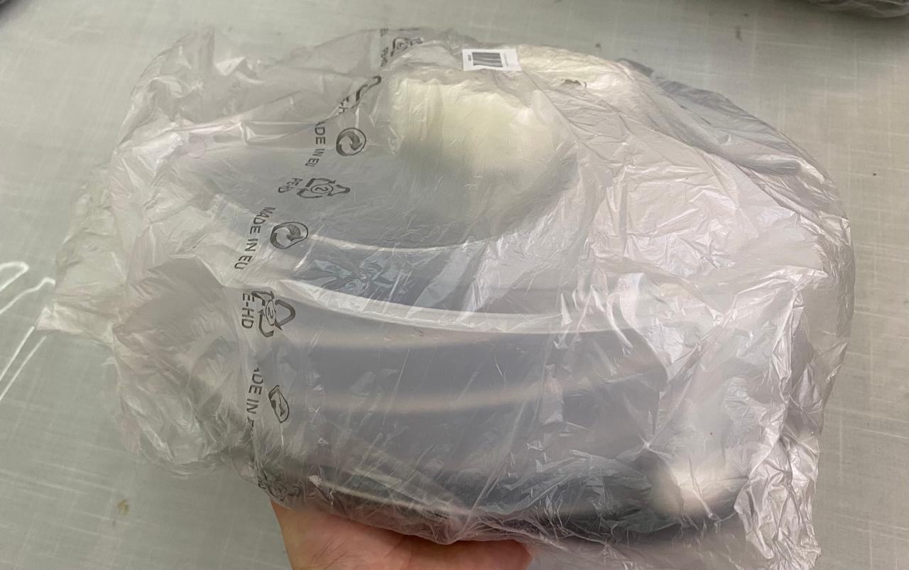 Tupperware - Cake Taker