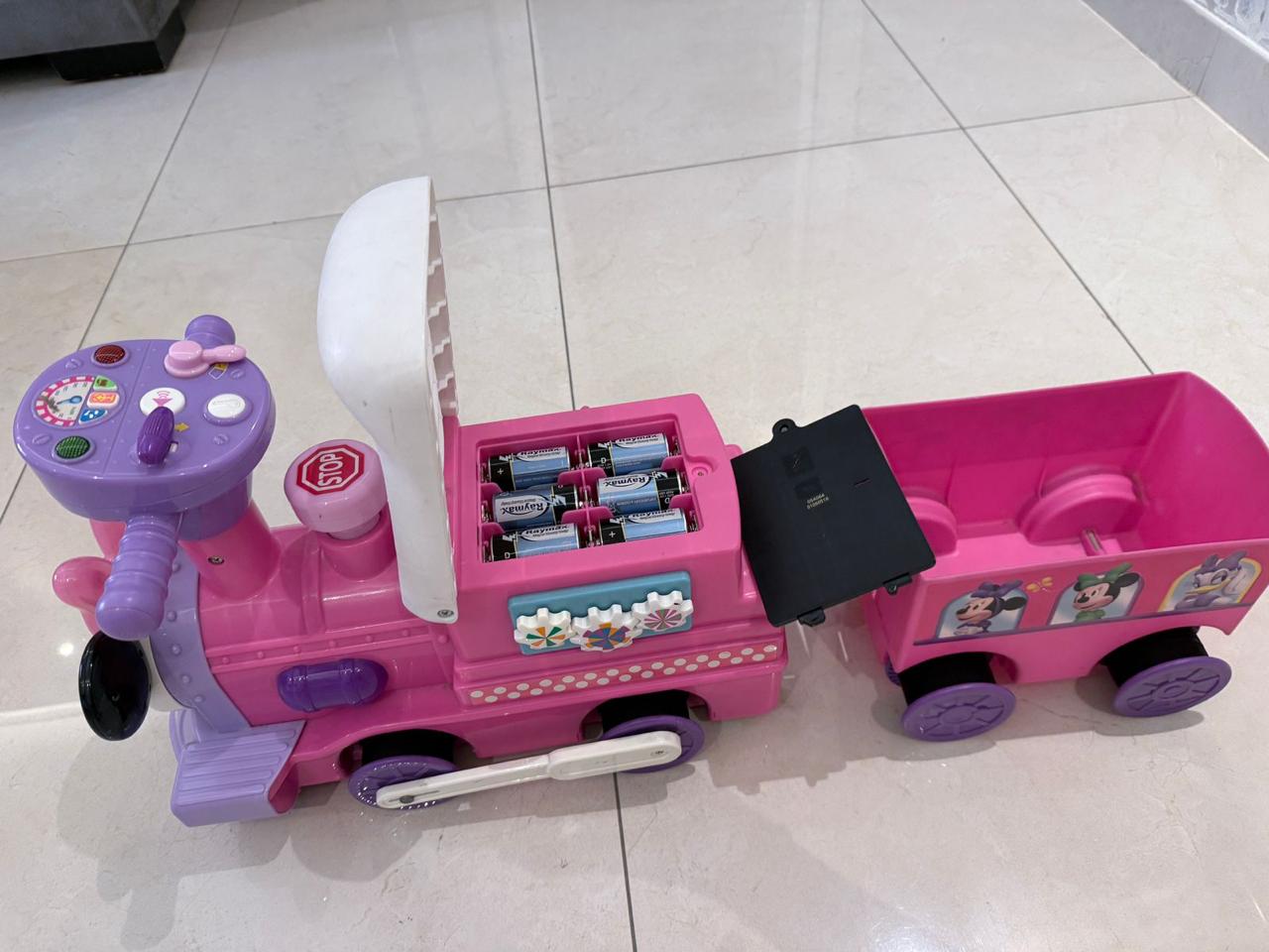 Train - Minnie Mouse