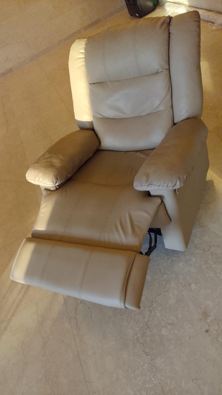 Recliner