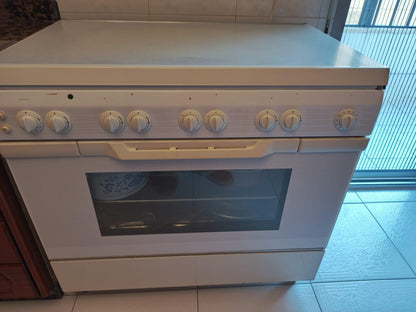 Gas - Oven
