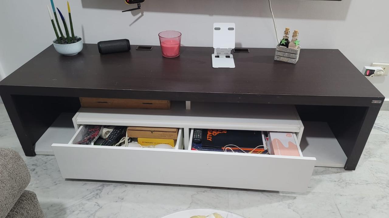TV Unit