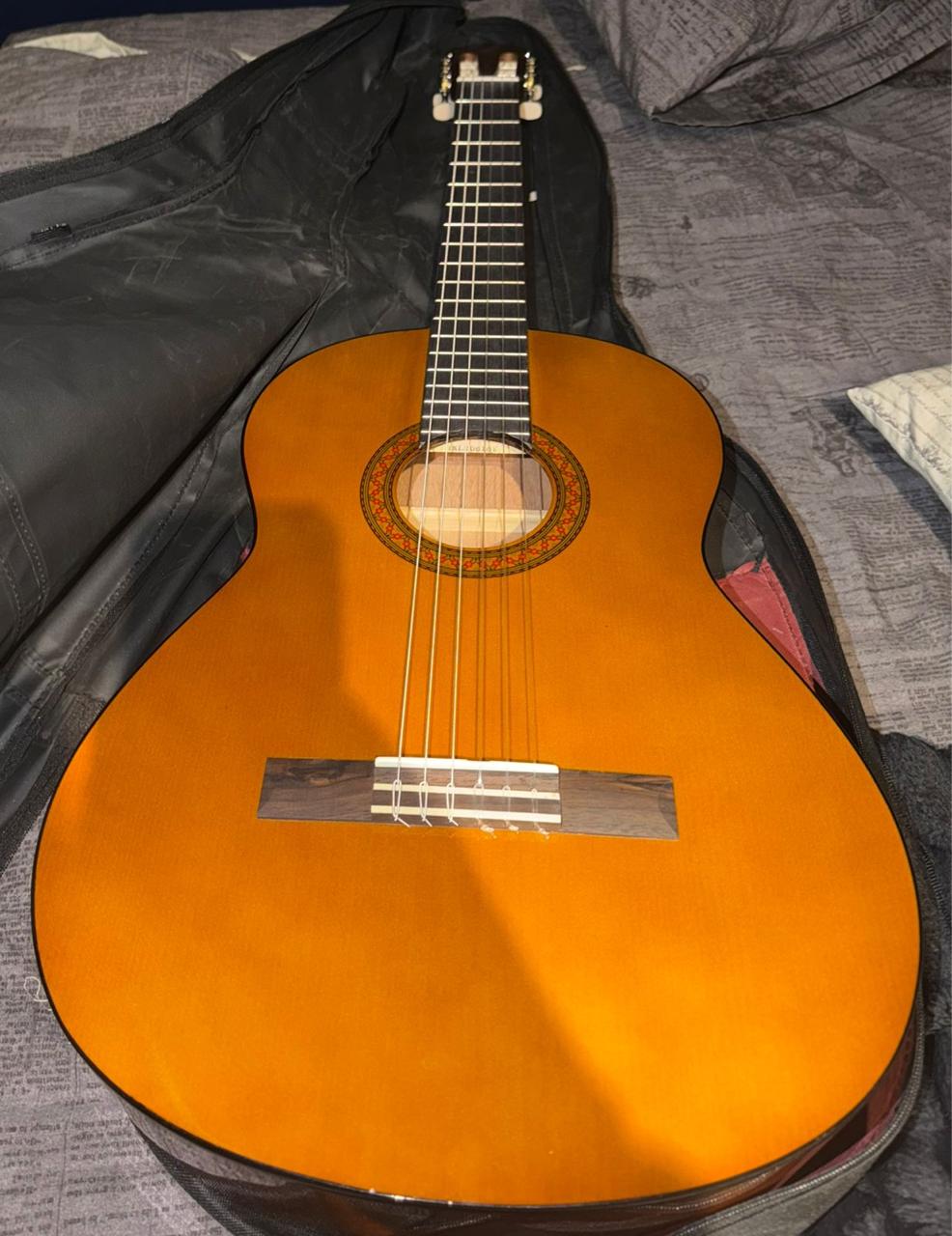 Classic Guitar - Yamaha