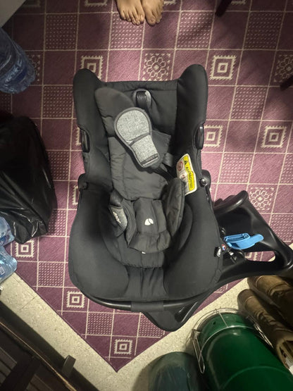 Infant Car Seat - Joie