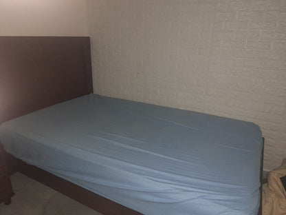 Single Bed with Mattress