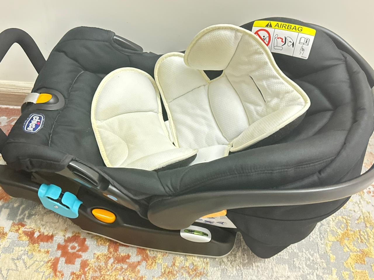 Infant Car Seat - Chicco