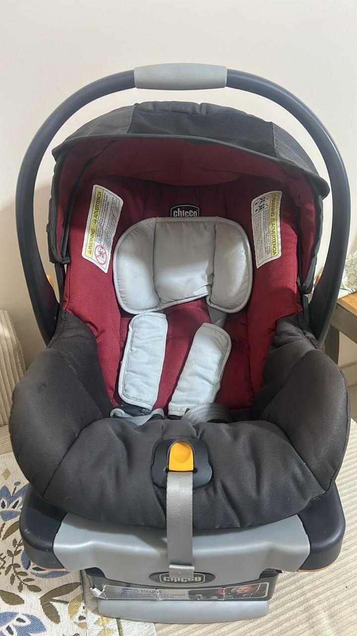 Infant Car Seat - Chicco