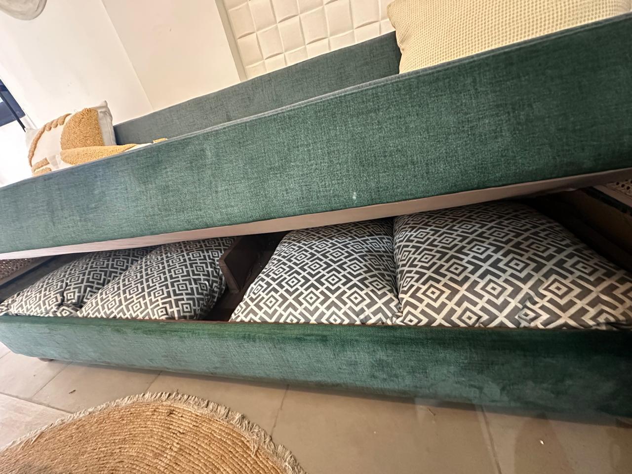 Couches Set